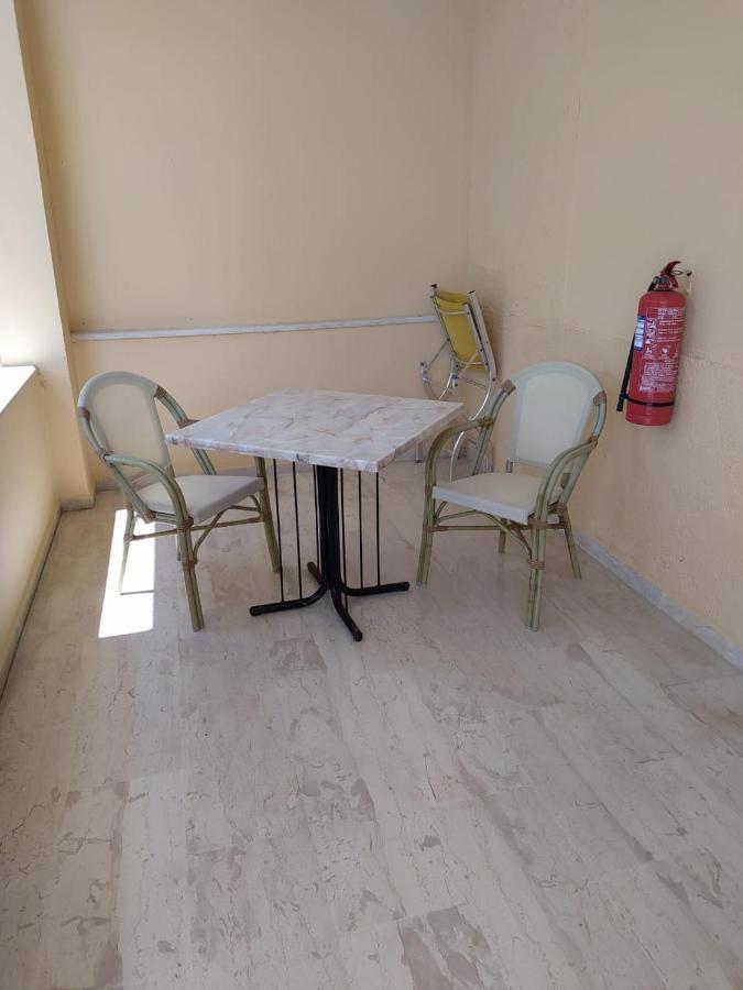 Michalis Place Apartments Vasilikí Dış mekan fotoğraf